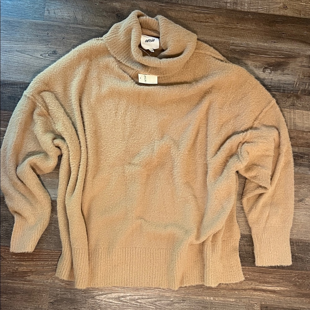 NWT aerie Cozy Turtleneck Sweater